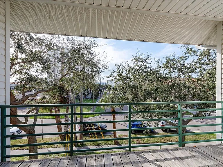 320 Island Way #209 — Photo 34