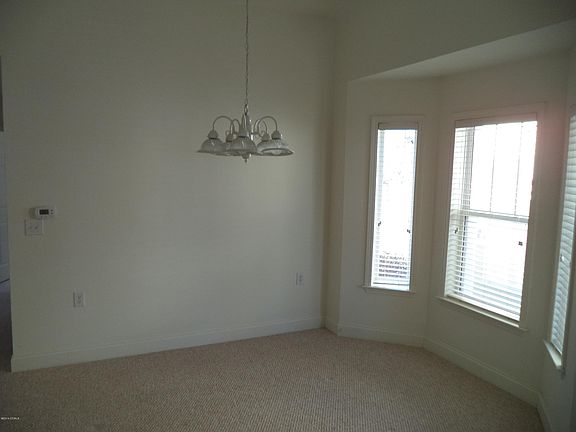 4th image of 138 WILLOW POND Drive