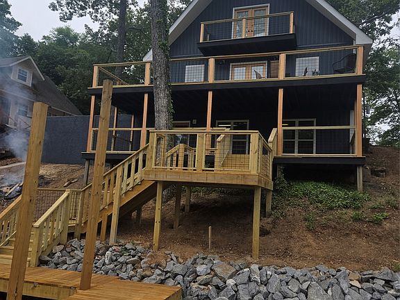 4th image of 471 Beachwood Rd