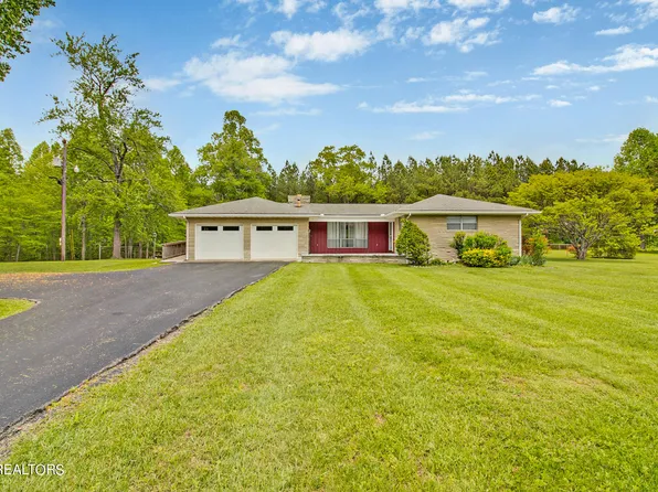 1634 Deer Lodge Hwy, Sunbright, TN 37872