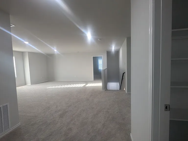 868 Eagles Nest Dr — Photo 18