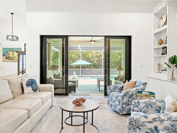 425 Holly Rd, Vero Beach, FL 32963