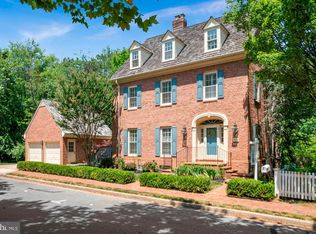 223 Massbury St, Gaithersburg, MD 20878