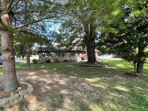 1630 Husband Rd, Paducah, KY 42003