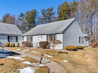 16 Strathmore Ln, Suffield, CT 06078