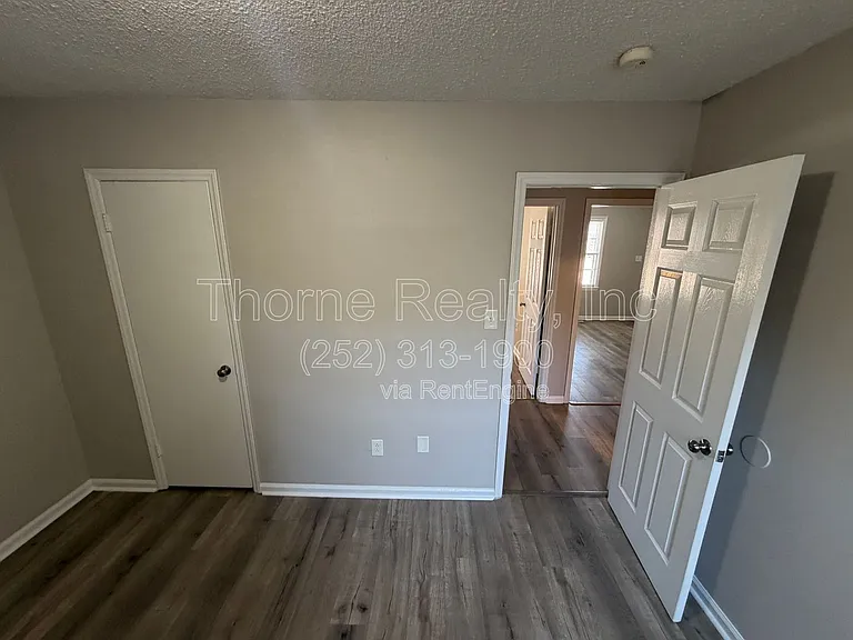 520 Keen St #B — Photo 13