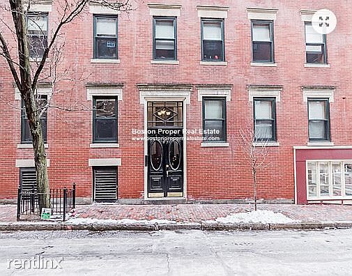 97 Myrtle St. Boston - Beacon Hill Building Photo 1