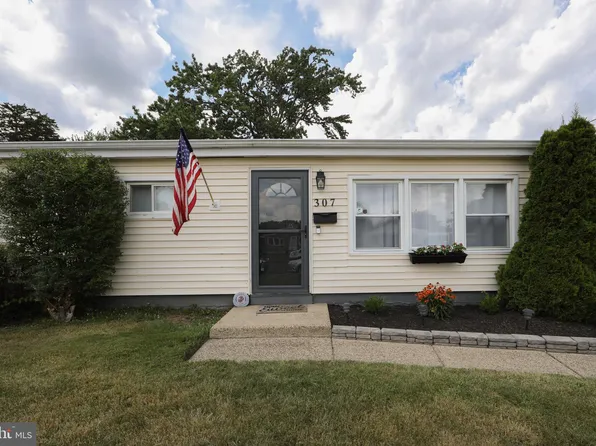 307 Ruth Ave, Maple Shade, NJ 08052