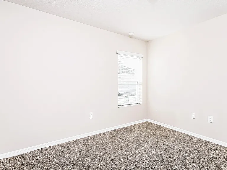 1162 Hudson Harbor Ln — Photo 12