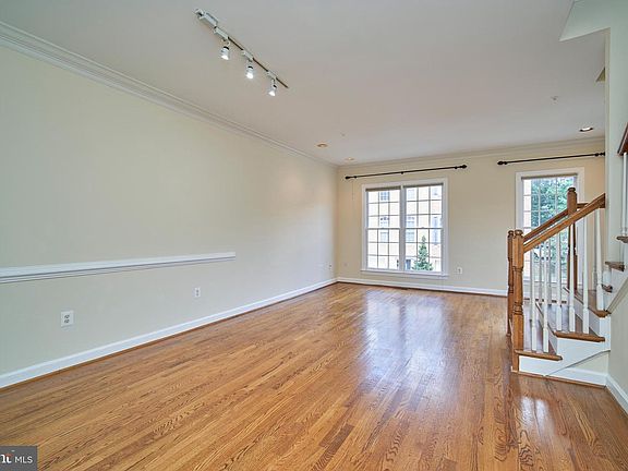 3rd image of 504 N Thomas St APT A