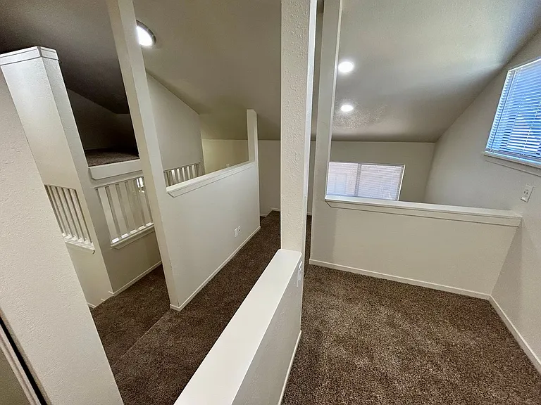 1714 Chestnut St. — Photo 14