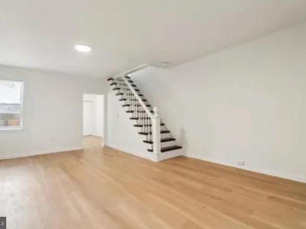 19 W Seymour St
