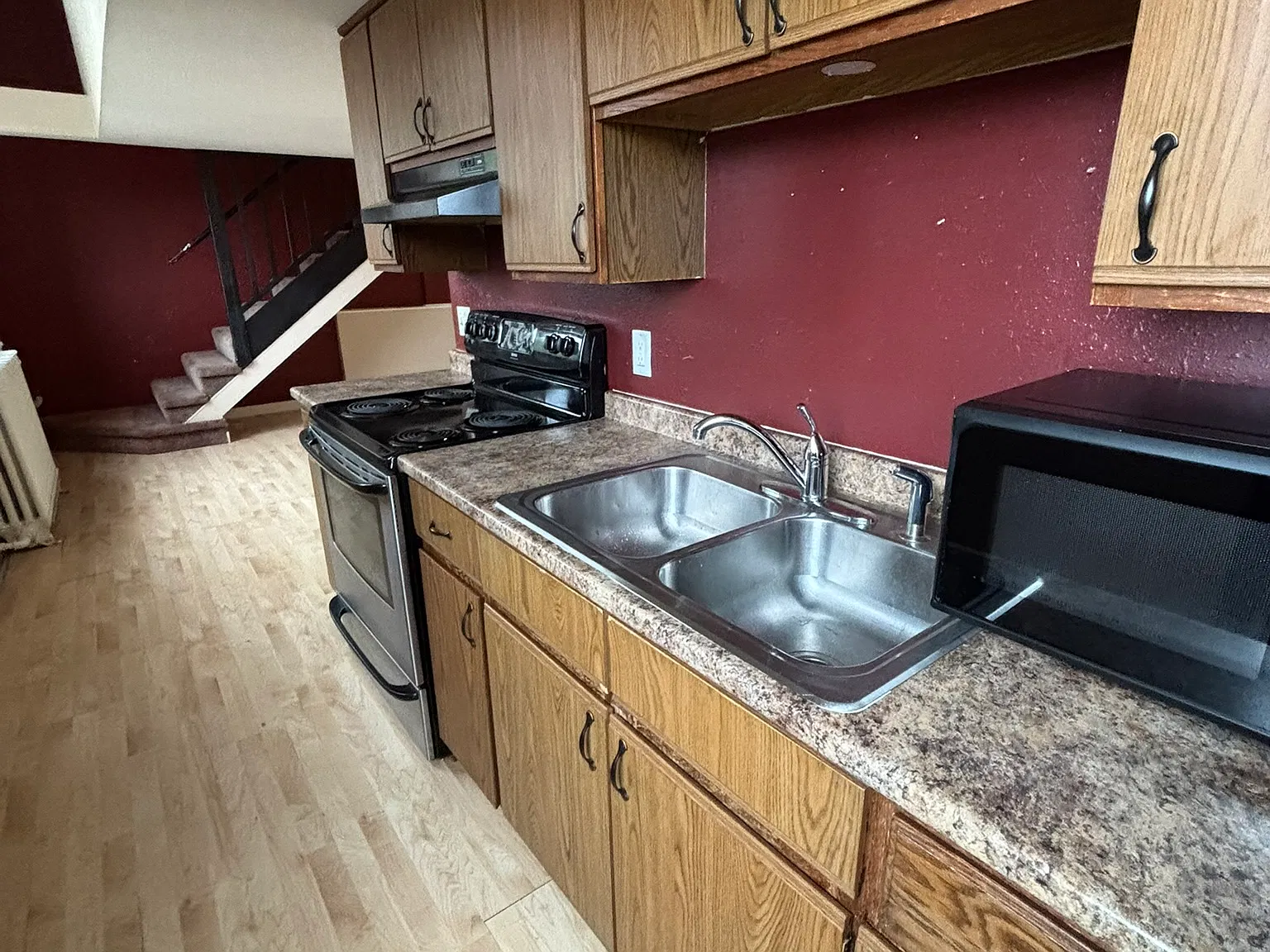 313 North 3rd Avenue East - 402 — Photo 2