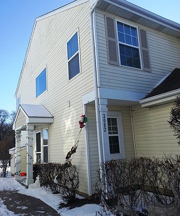 2nd image of 2082 Orchard Ln #2082