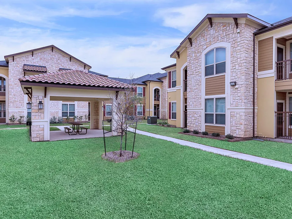 Villa Verde Estates