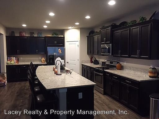 4th image of 8941 Corona St NE