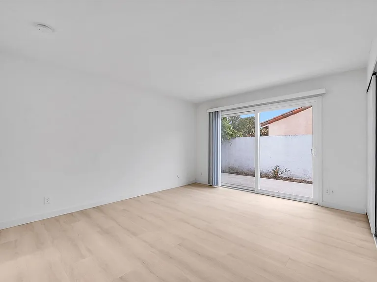 1 Lancewood Way — Photo 56