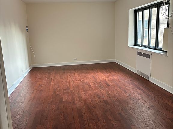 Large living room.