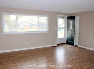 6301 Holbrook Dr, Dayton, OH 45424