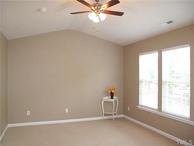 313 Coral Creek Ln — Photo 8