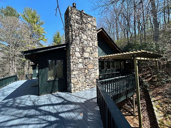 5th image of 55 Covewood Rd