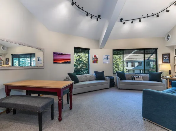 201 Shirley Canyon Rd #322, Olympic Valley, CA 96146