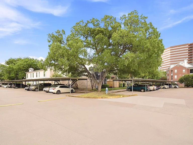 2425 Augusta Dr #22 — Photo 30