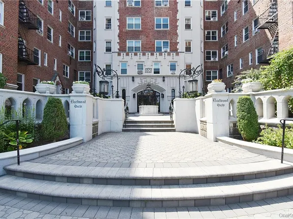 60 W Broad Street #1L, Fleetwood, NY 10552