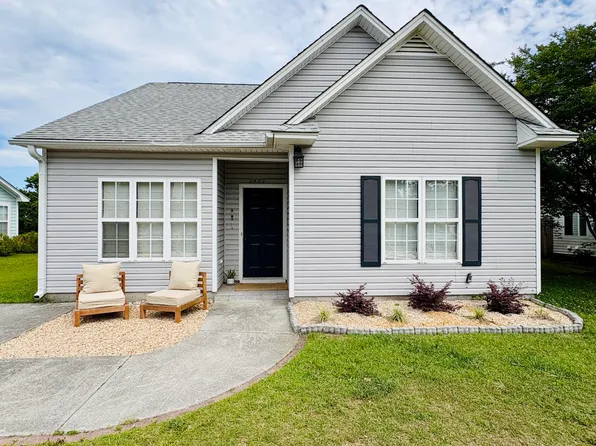 2332 Sapling Circle, Wilmington, NC 28411