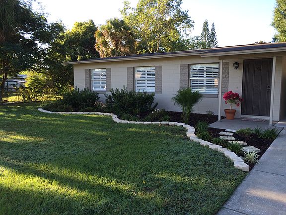 2nd image of 5522 Genoa Ln