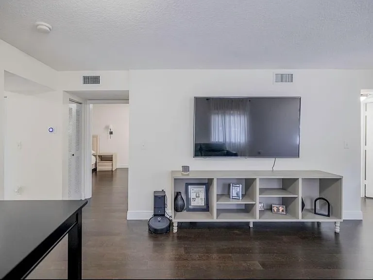 6245 SW 47th Mnr #101 — Photo 19