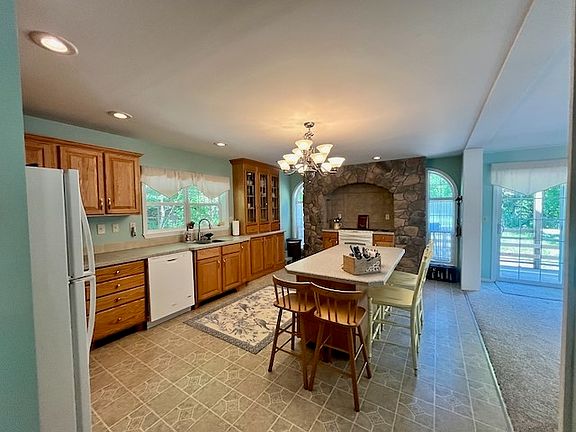 4th image of 970 Taughannock Blvd