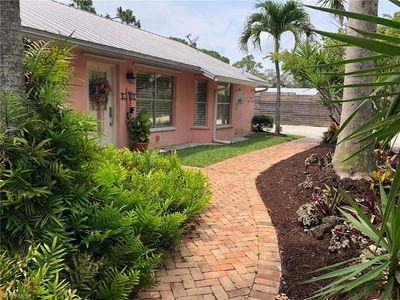 1280 26th Ave N, Naples, FL, 34103