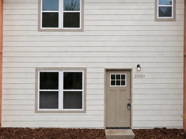 2050 Lenoa Ln, Mableton, GA 30106