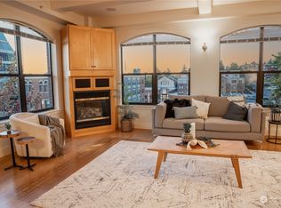 1224 Harris Ave APT 402, Bellingham, WA