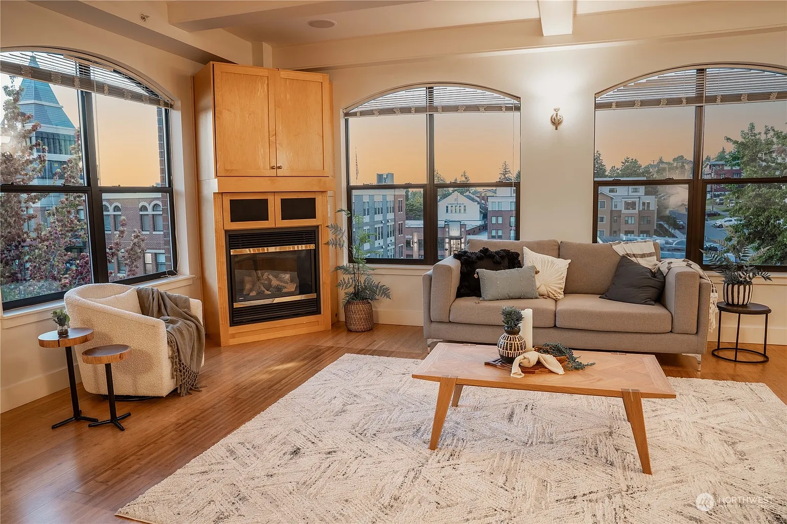 1224 Harris Avenue #402 photo 1