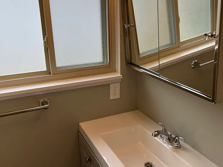 2595 Arroyo Dr — Photo 10