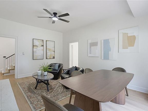 3rd image of 258 Lakeside Ave