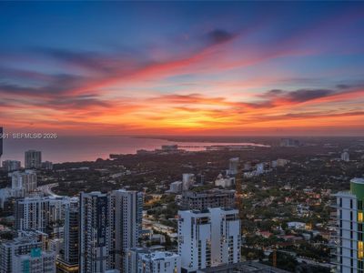 92 SW 3rd St APT 5202, Miami, FL, 33130