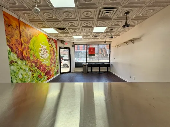 309 Pacific Avenue image 7 of 12