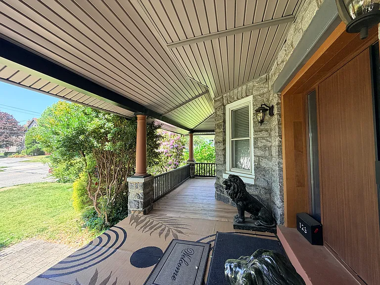 123 Bryn Mawr Ave — Photo 54
