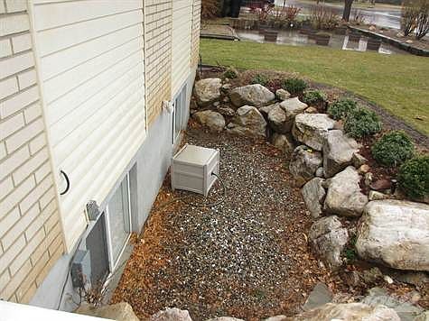 Landscaped window well