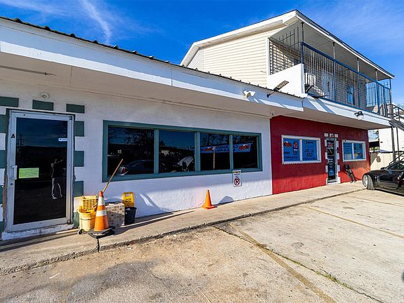 4th image of 1137 Freeport St