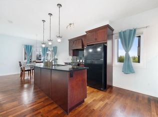 1828 NE 14th St SW #303, Calgary, AB T2T3S9