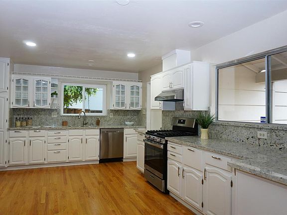 2nd image of 2559 Poplarwood Way