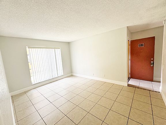 3rd image of 4439 Treehouse Ln APT 19C