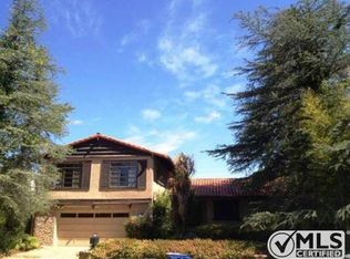 18851 Pasadero Dr, Tarzana, CA 91356