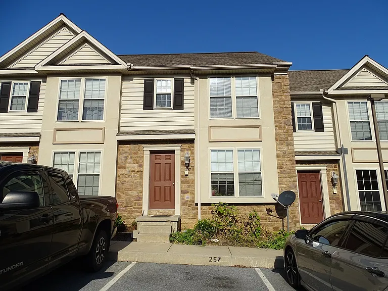 257 Ammon Ave — Photo 3