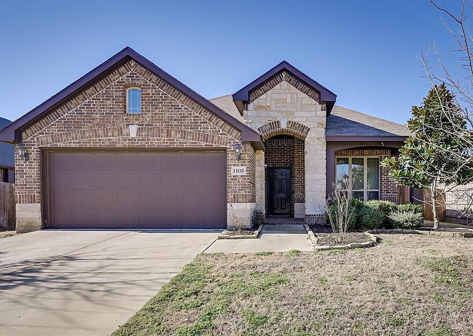 1st image of 1108 Longhorn Dr