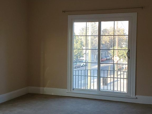 2nd image of 340 E Saint James St #4